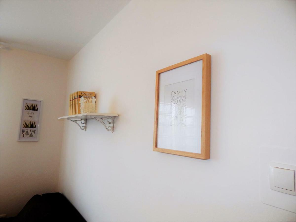 Studio Apartman Tvrtko 바라즈딘 외부 사진