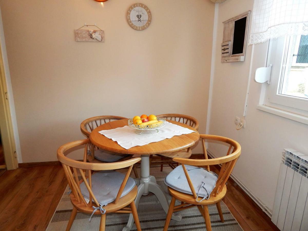 Studio Apartman Tvrtko 바라즈딘 외부 사진